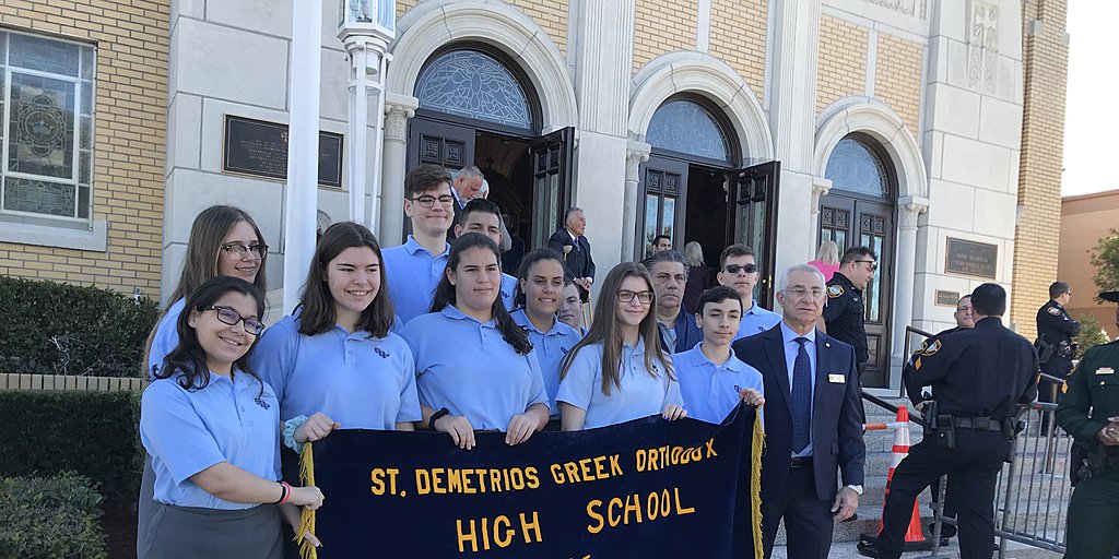 The National Herald Foundation Donates 22.5 K to St. Michaels and