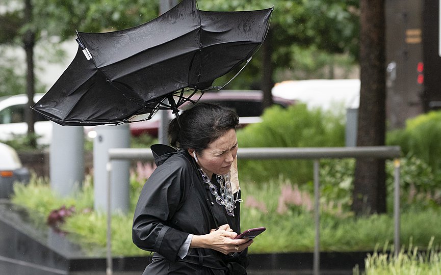 Tropical Storm Elsa Soaks NYC as It Races Up East Coast (Video) - The ...